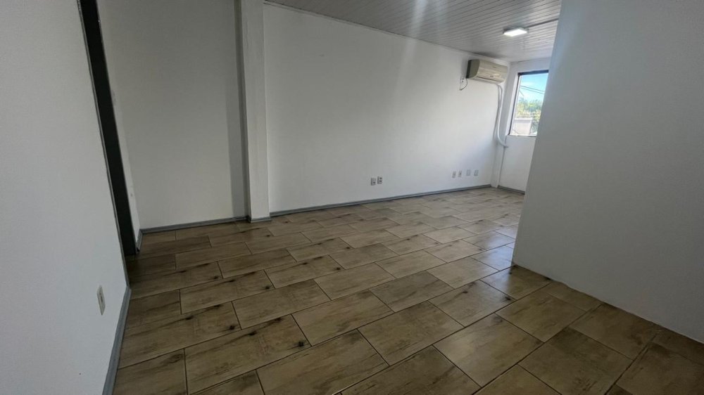 Sala Comercial - Aluguel - Centro - Osrio - RS