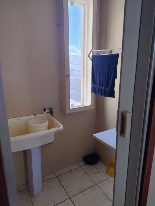 Laborat�rio para produ��o de s�lidos (c�psulas) e lavat�rios 2�piso