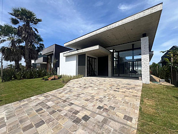 Fortes Im�veis Vende - Casa Alto padr�o no condom�nio Dubai