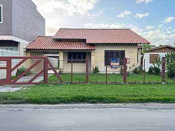 Fortes Im�veis Vende Casa em Tramanda�/RS - Centro.
